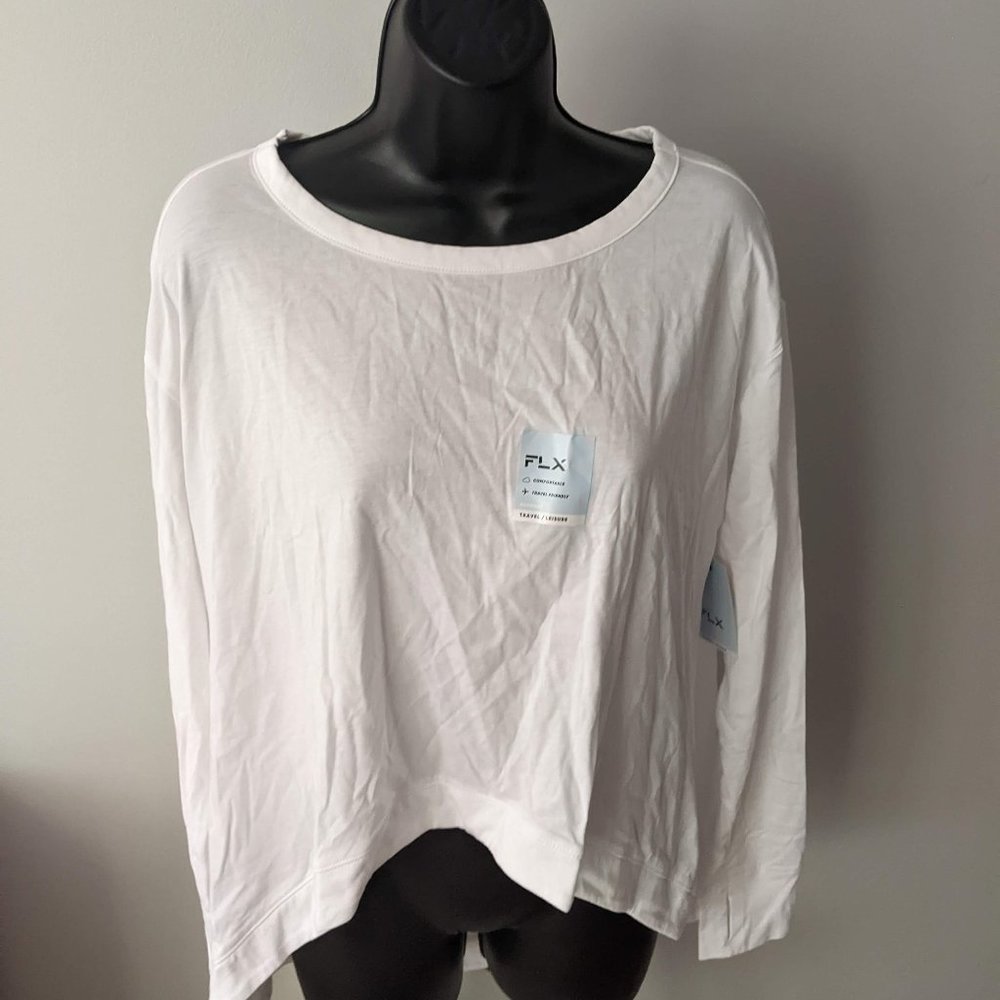 Travel Friendly Full Length High Low Activewear Top